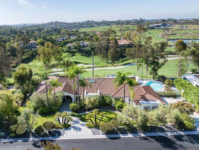 House for sale in Rancho Santa Fe, California