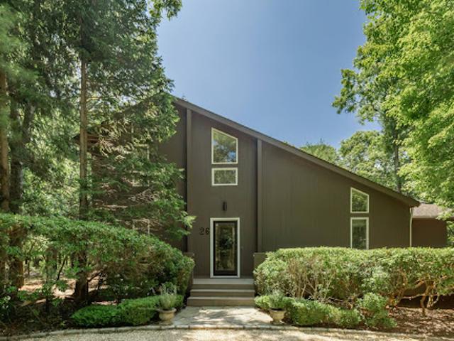 House for sale in Wainscott, New York