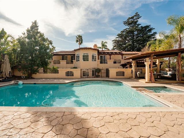 House for sale in Burbank, California