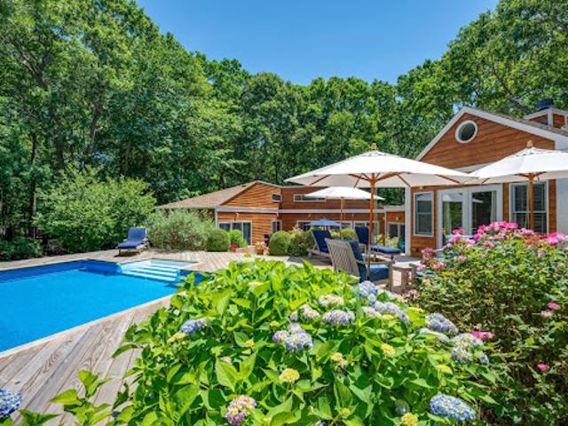 House for sale in Wainscott, New York