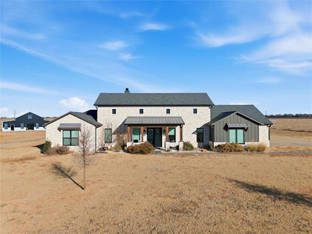 House for sale in Crawford, Texas
