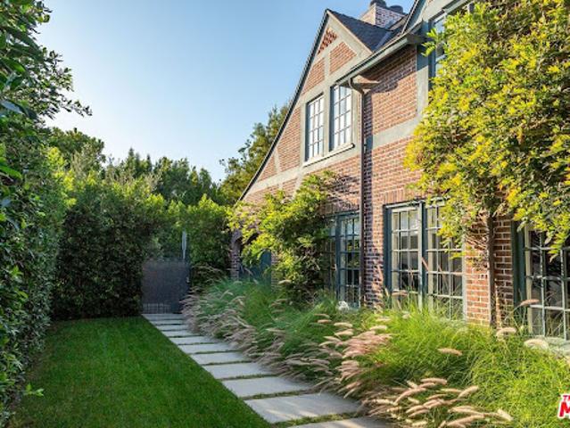 House for sale in Canoga Park, California