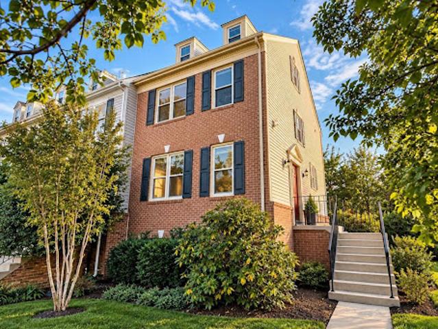 House for sale in Ashburn, Loudoun County