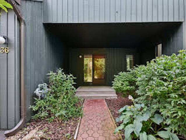 House for sale in Morristown