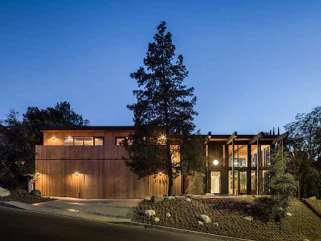 House for rent in Studio City