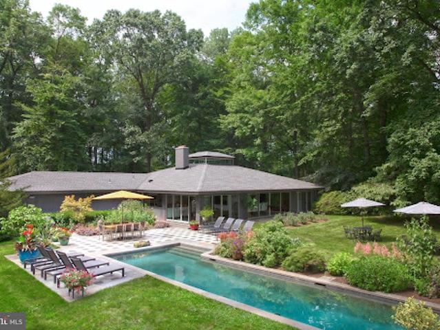 House for sale in Stockton, New Jersey