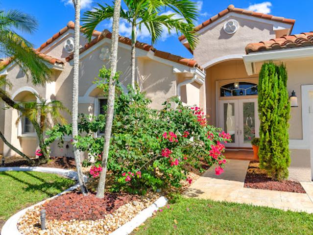 House for sale in Pembroke Pines, Florida