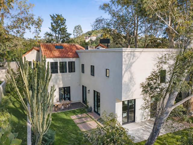 House for sale in Canoga Park, California
