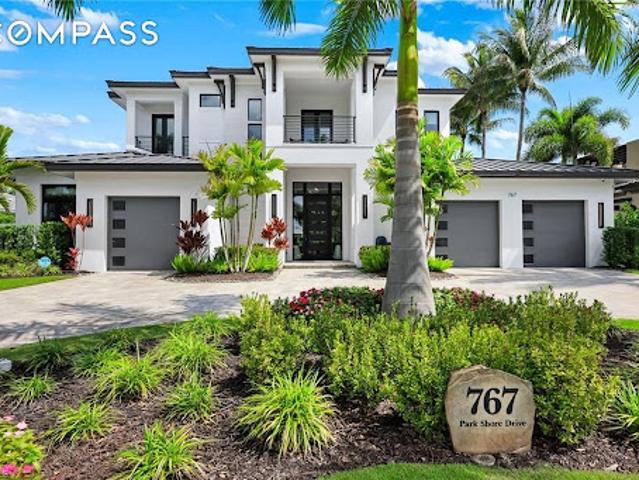 House for sale in Naples, Collier County