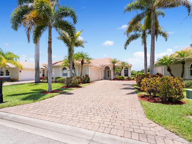 House for sale in Jensen Beach, Florida