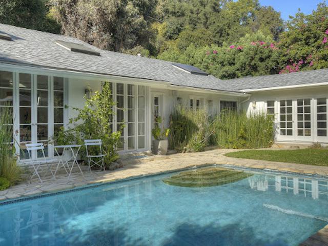 House for sale in Canoga Park, California