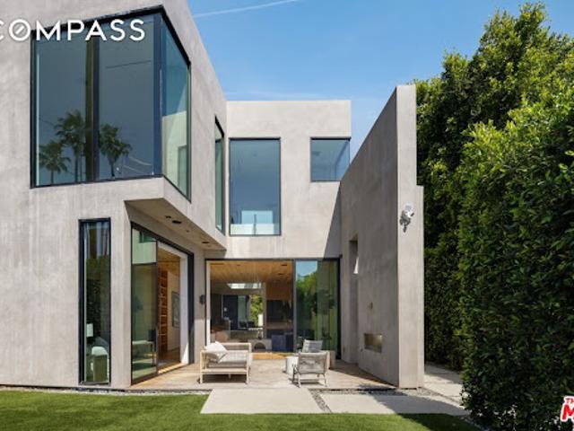 House for sale in Canoga Park, California