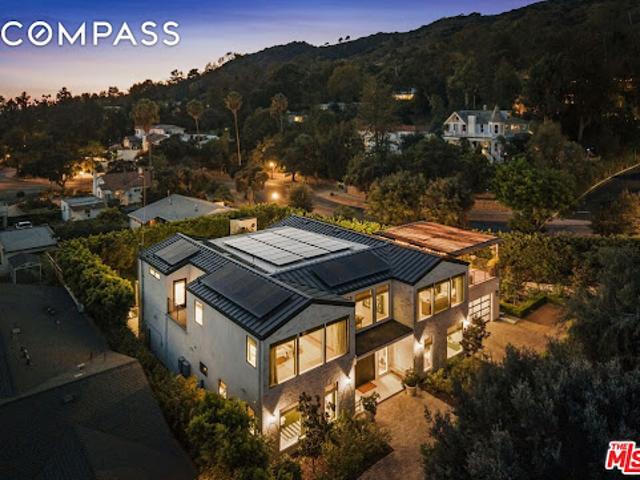 House for sale in Canoga Park, California