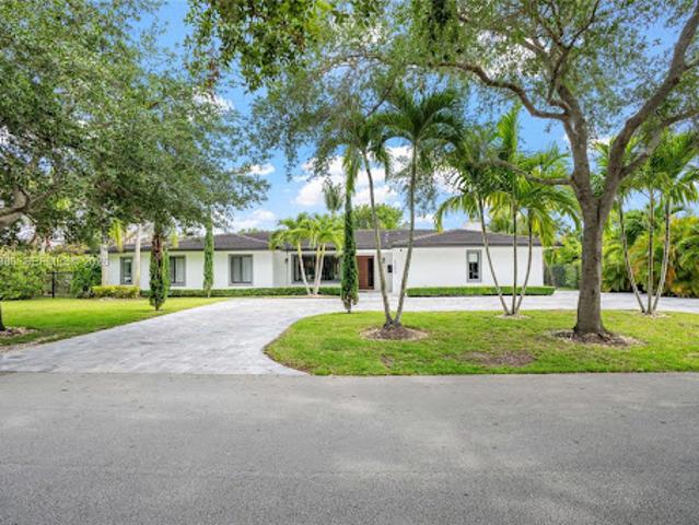 House for sale in Pinecrest, Florida
