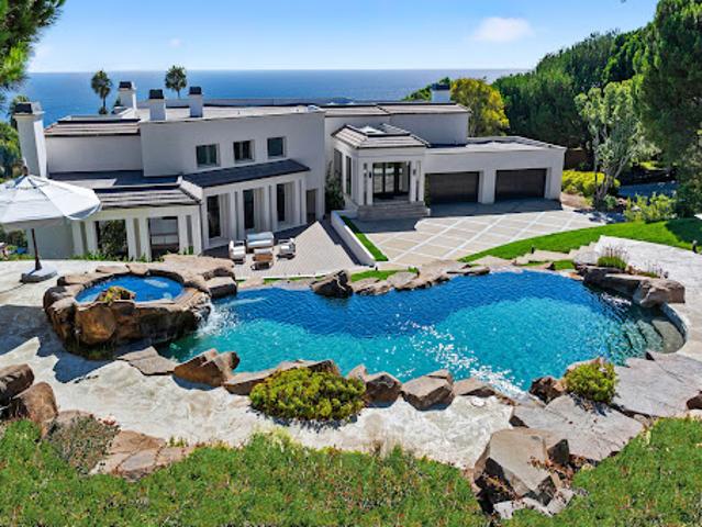 House for sale in Malibu, California