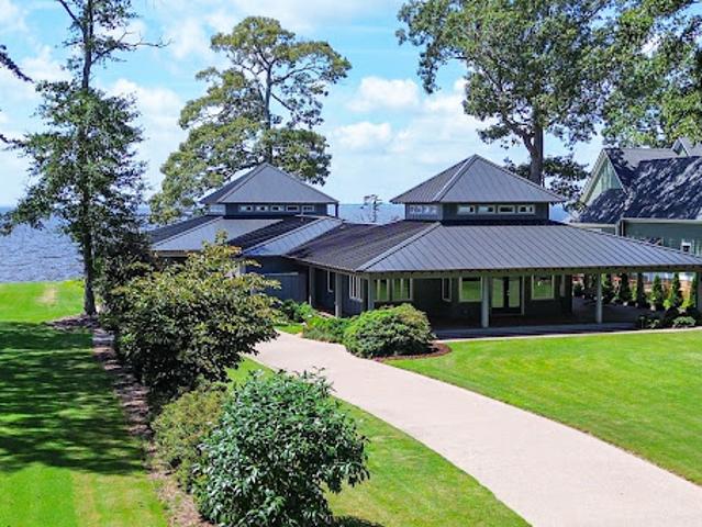 House for sale in Edenton, North Carolina
