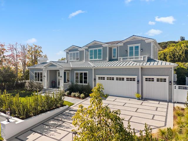 House for sale in Canoga Park, California