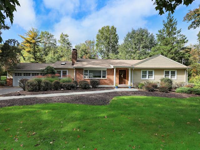 House for sale in Warren Township, Somerset County