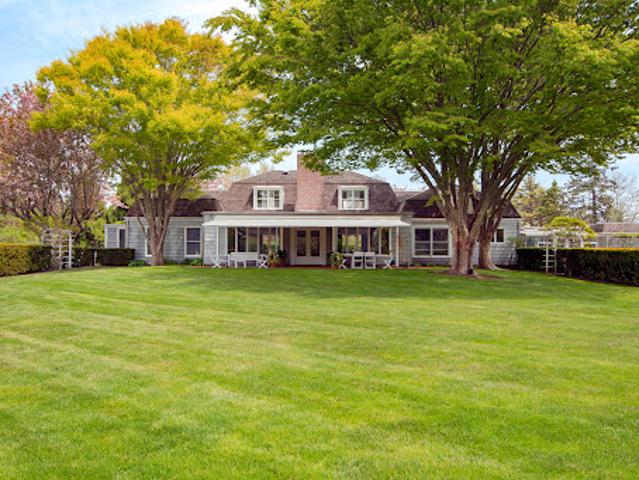 House for rent in Town of Southampton, Suffolk County