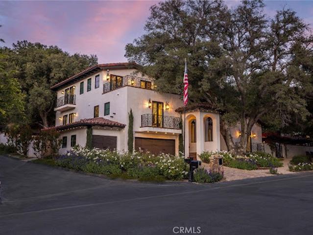 House for sale in Canyon Country, California