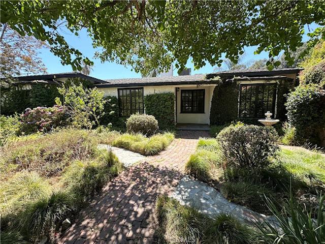 House for sale in Canoga Park, California
