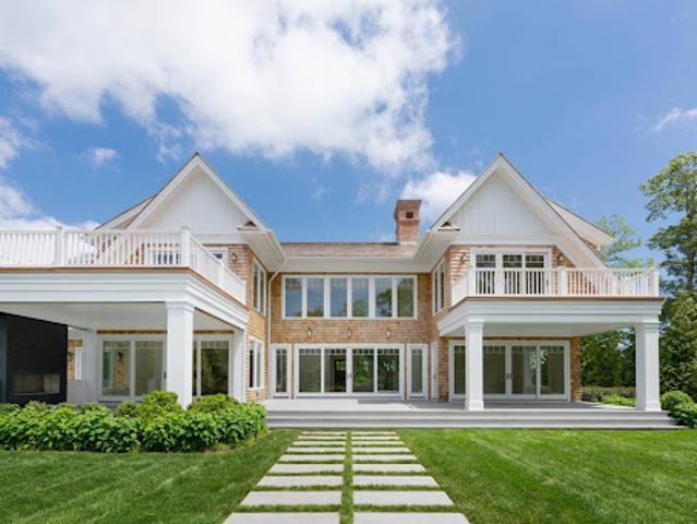 House for sale in Wainscott, New York