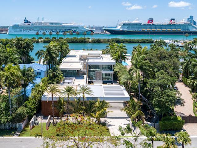 House for sale in Miami Beach, Miami-Dade County