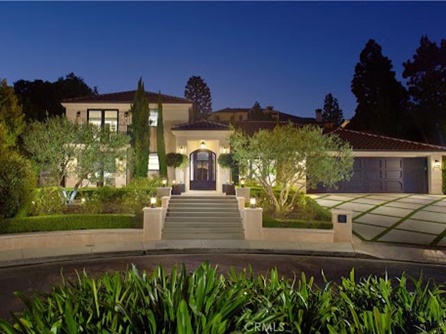 House for sale in Corona Del Mar, California