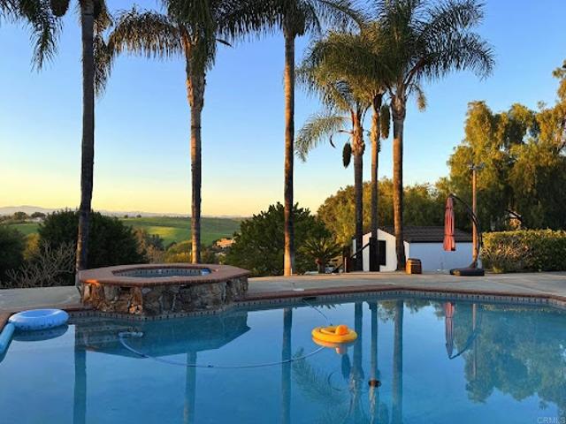 House for sale in Fallbrook, California