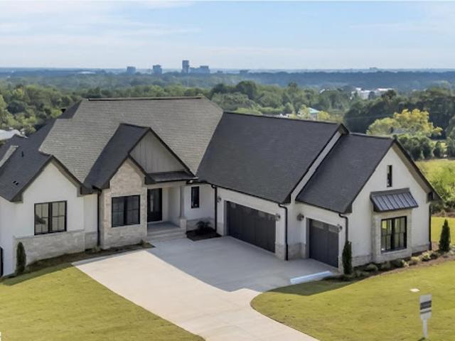 House for sale in Greenville, South Carolina