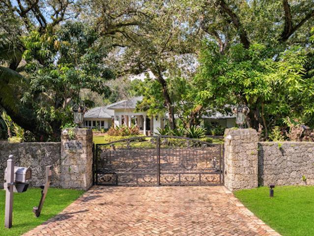 House for sale in Coral Gables, Miami-Dade County