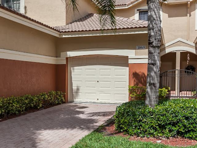 House for sale in Weston, Florida