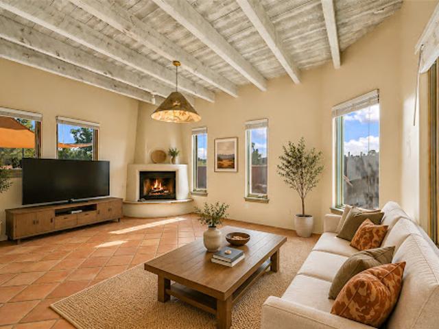 House for sale in Santa Fe, Santa Fe County
