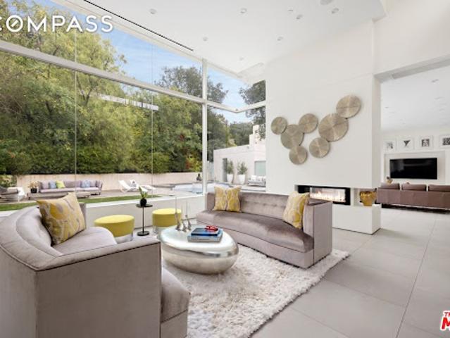 House for sale in Canoga Park, California