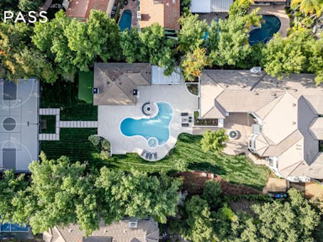 House for sale in Calabasas