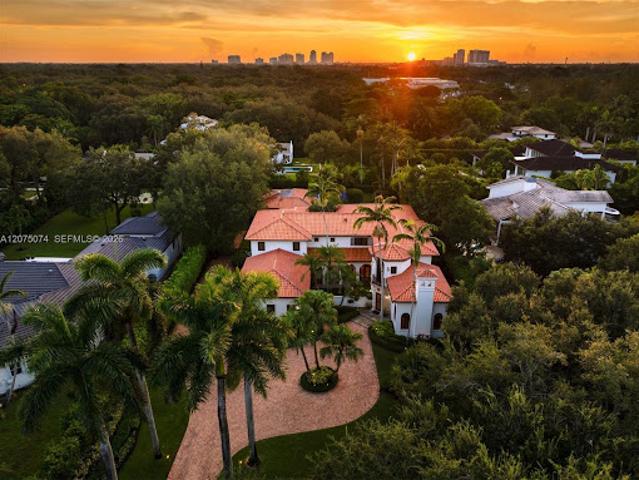 House for sale in Pinecrest, Florida