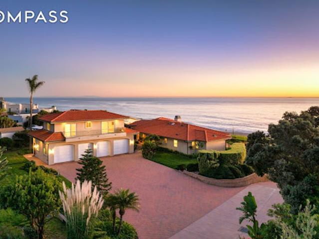 House for sale in Malibu, California