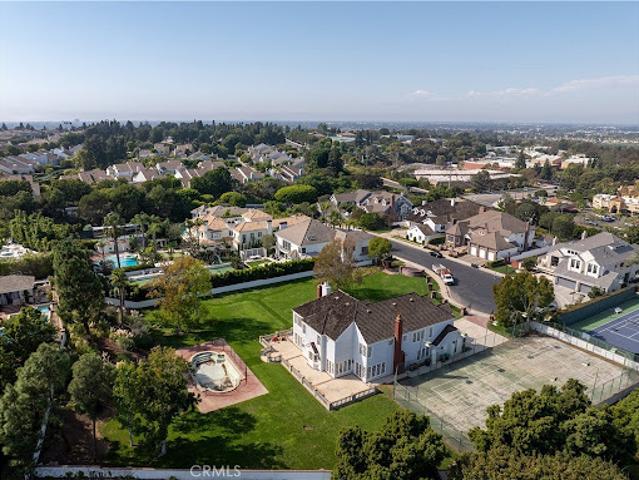 House for sale in Corona Del Mar, California