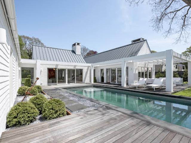 House for rent in Wainscott, New York