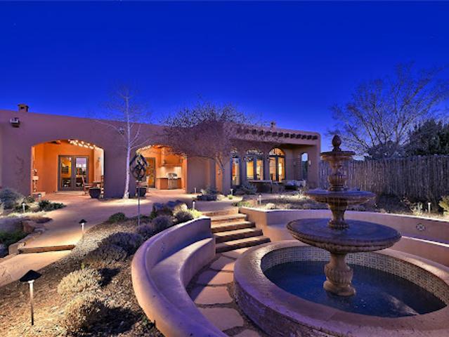 House for sale in Santa Fe, New Mexico
