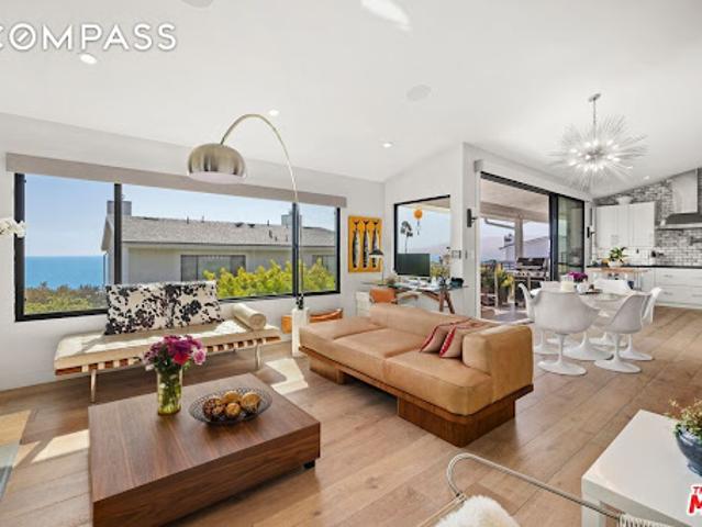 House for sale in Malibu, California