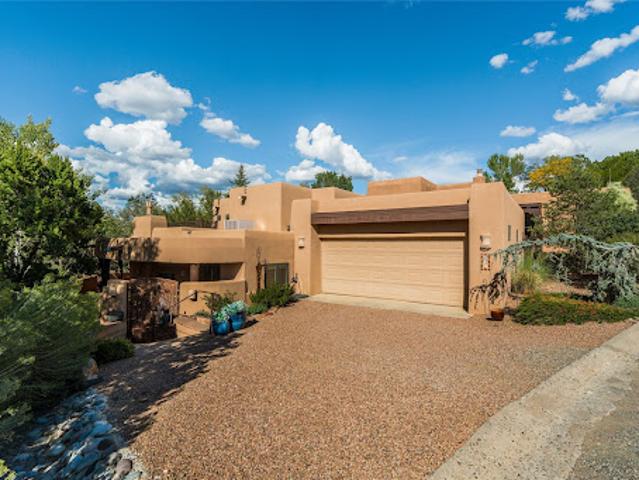 House for sale in Santa Fe, New Mexico
