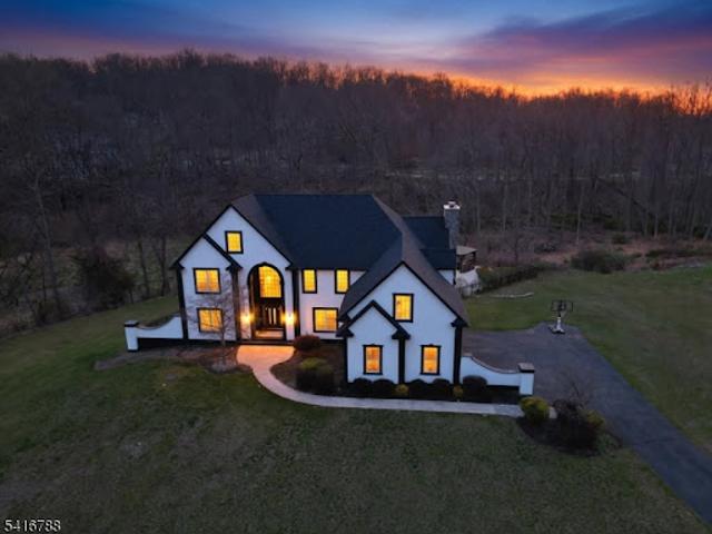 House for sale in Sparta, New Jersey