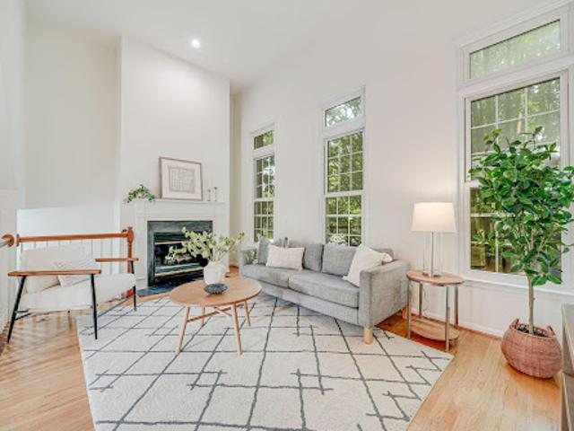 House for sale in Alexandria