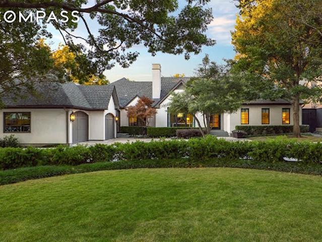 House for sale in Dallas, Texas