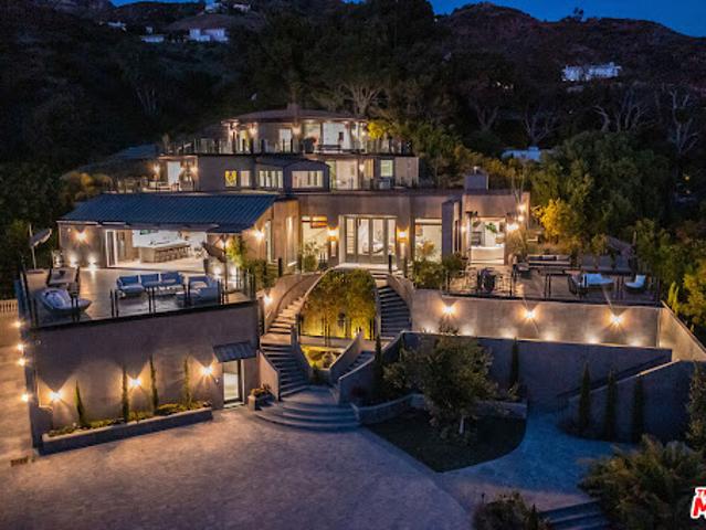 House for sale in Malibu, California