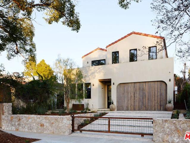 House for sale in Studio City Neighborhood Council District, Canoga Park