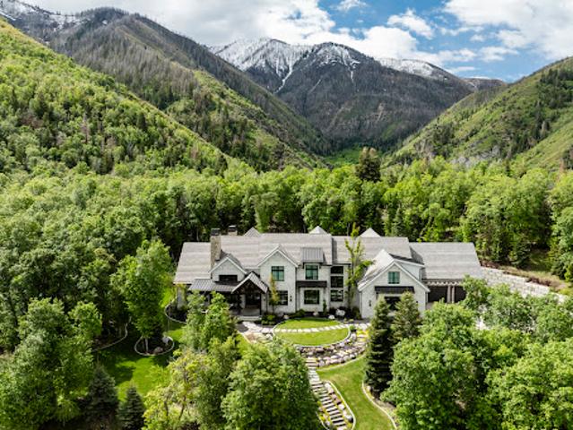 House for sale in Woodland Hills, Utah