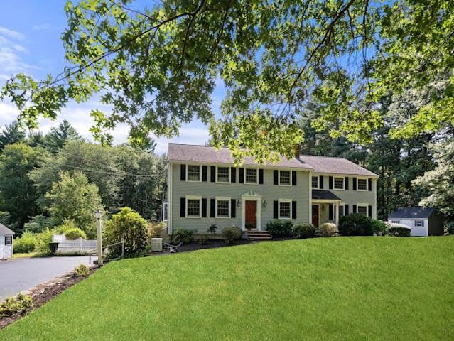 House for sale in Walpole, Massachusetts