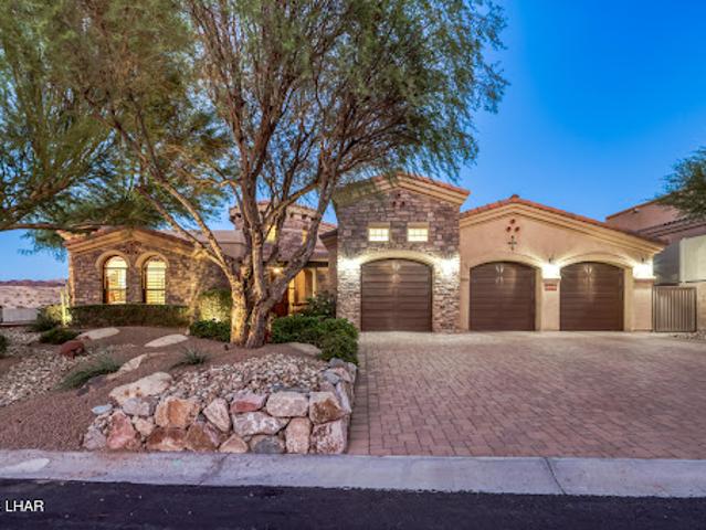 House for sale in Lake Havasu City, Arizona